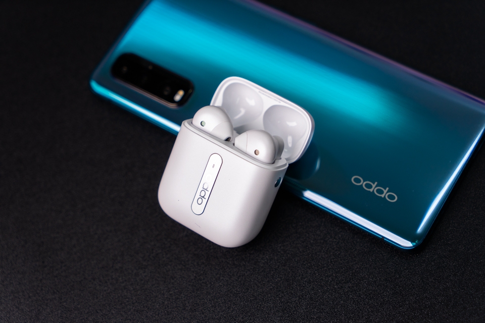 OPPO Find X2