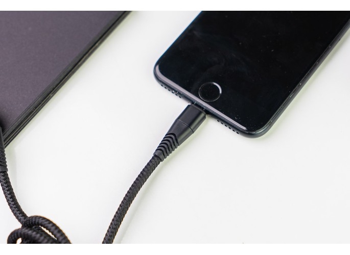 Cáp sạc UMETRAVEL – lựa chọn tuyệt vời thay thế những sợi cáp đi kèm theo máy 4