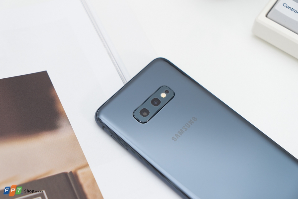 Samsung Galaxy S10e