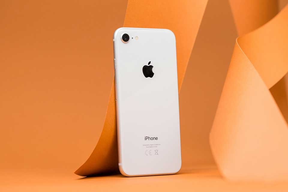 iPhone 8