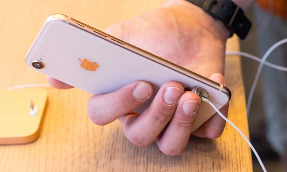iPhone SE 2020