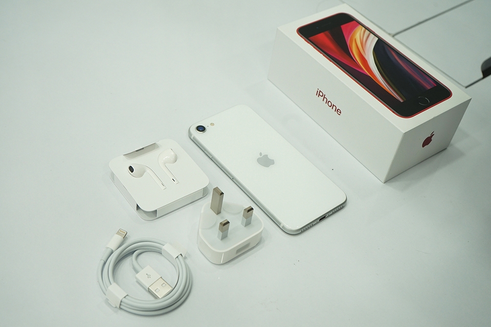 Apple phát hành bản cập nhật iOS 13.4.1 cho iPhone SE 2020 Apple phát hành bản cập nhật iOS 13.4.1 cho iPhone SE 2020