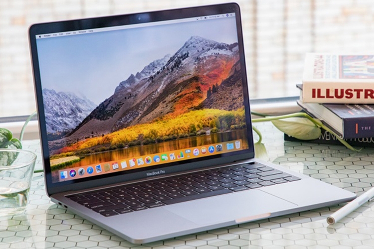 MacBook pro 13 inch 2019 01
