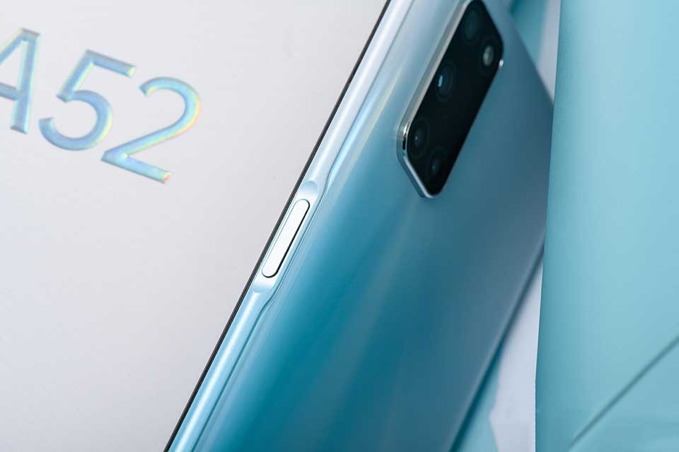 OPPO A52