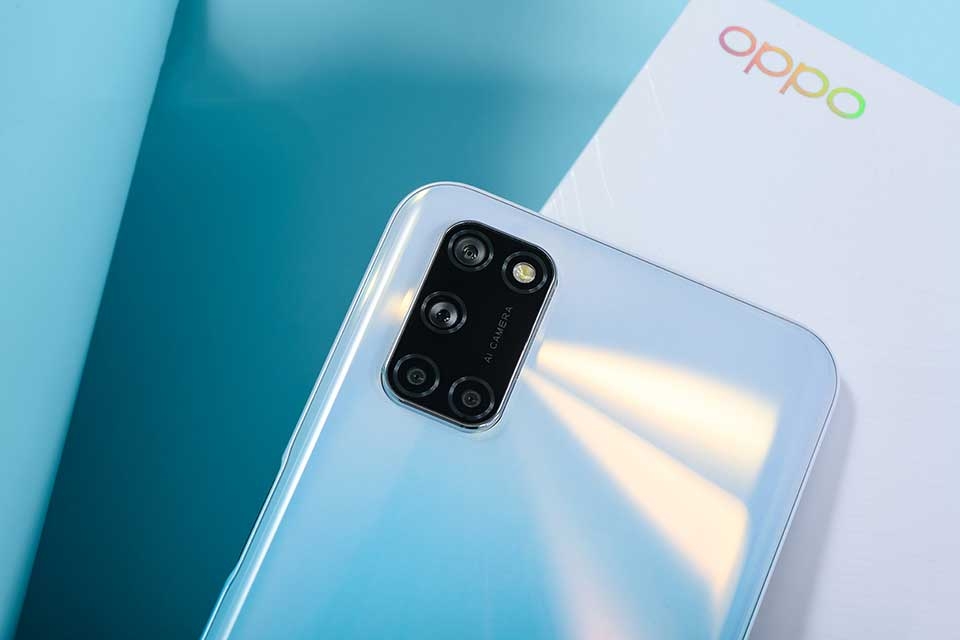 OPPO A52