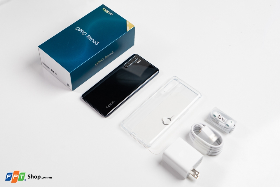 OPPO Reno3