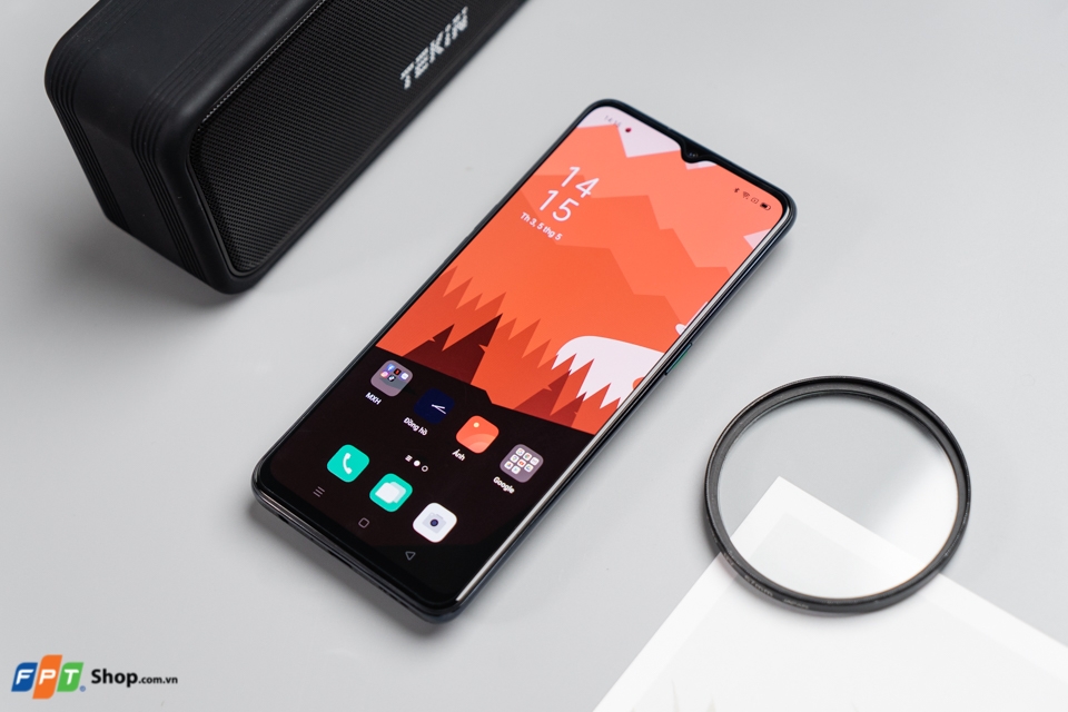 OPPO Reno3
