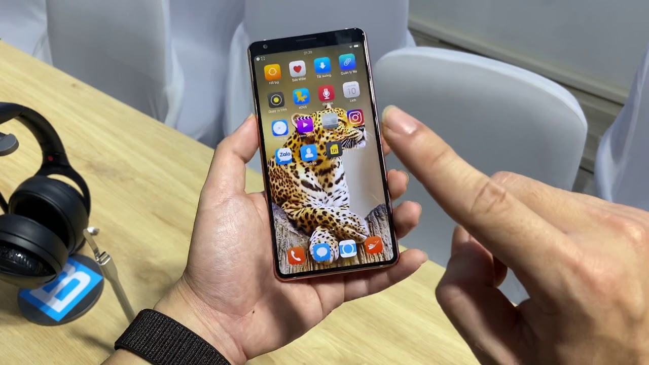 BPhone B86 và BPhone B86S