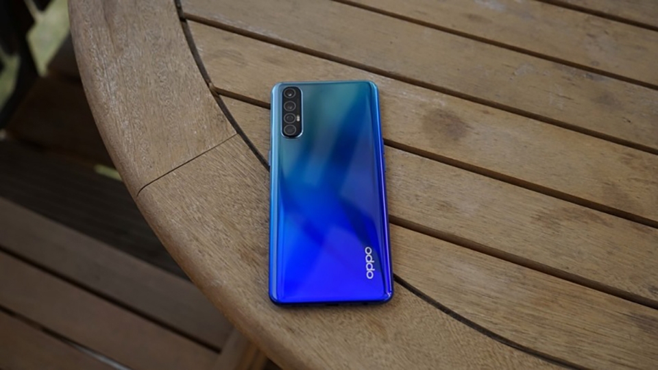 OPPO Reno 3 (ảnh 1) OPPO Reno 3 (ảnh 1)