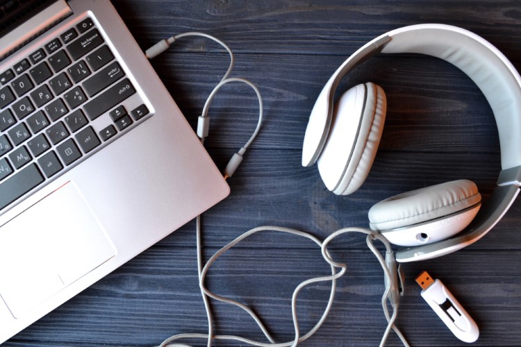 Sửa lỗi laptop không nhận tai nghe Win 10 (Ảnh 1)