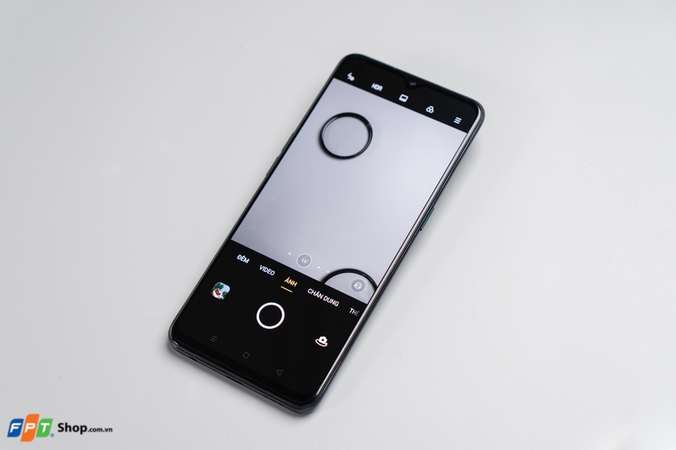 OPPO Reno3