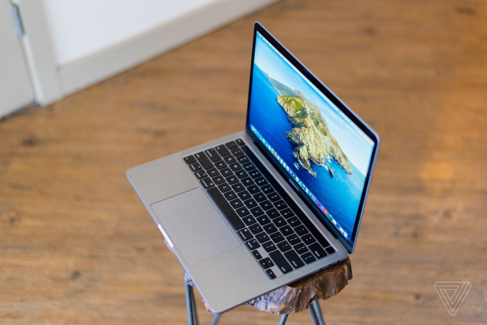 Đánh giá nhanh MacBook Pro 13 inch 2020 tại FPTShop