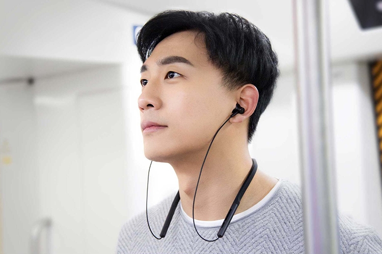 Lưu ý cách đeo tai nghe Bluetooth thoải mái nhất với từng kiểu dáng 3