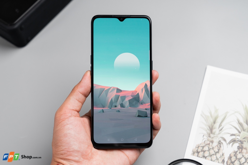 OPPO Reno3