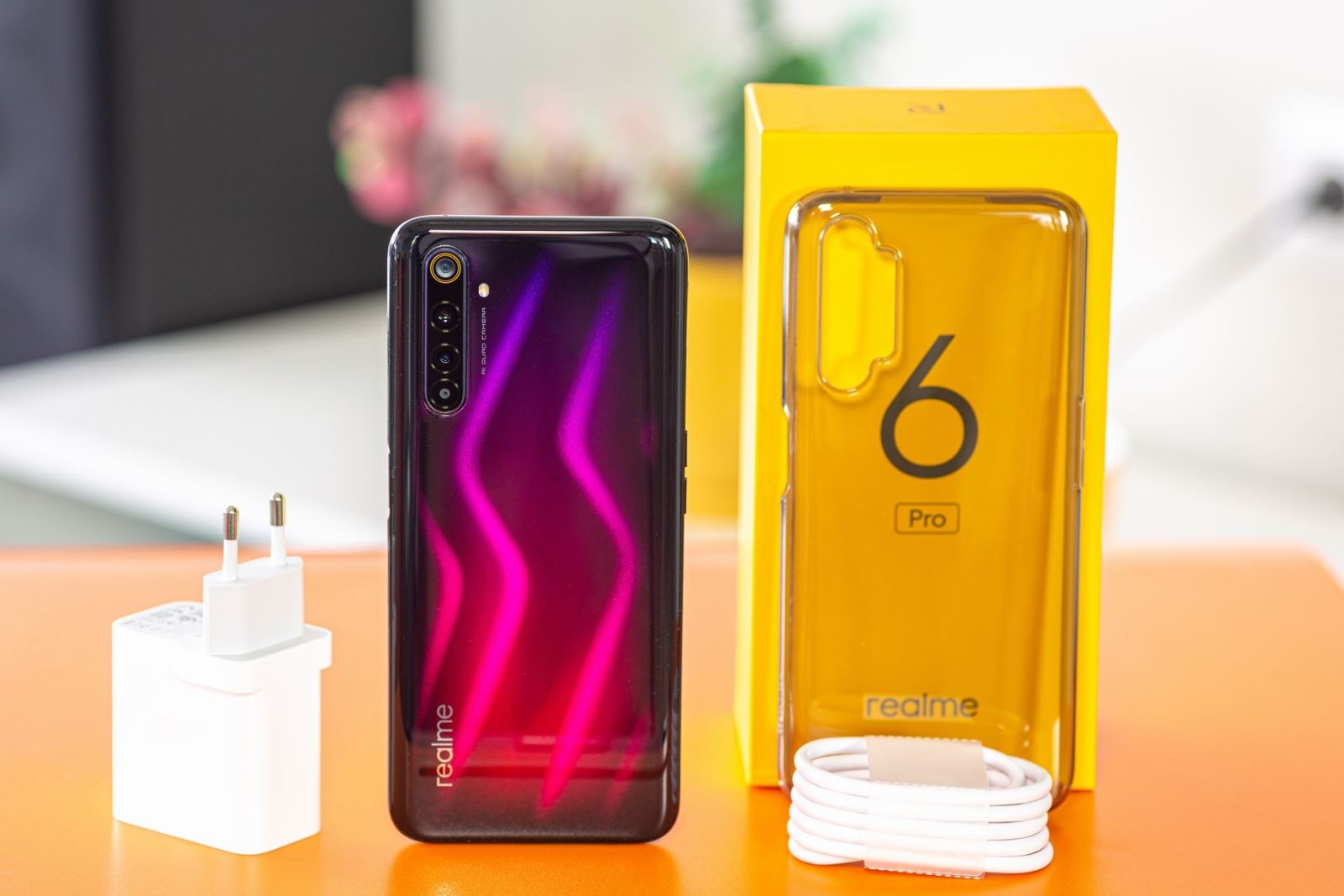 Chi tiết hơn về thiết kế Realme 6 Pro