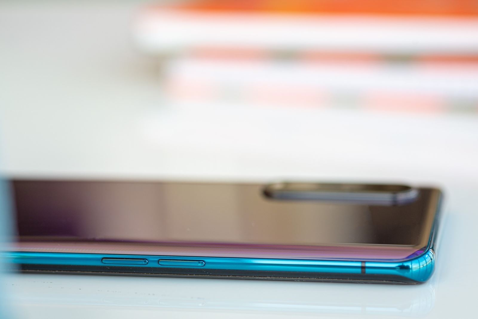 Thiết kế OPPO Find X2 liệu có xứng là smartphone cao cấp?