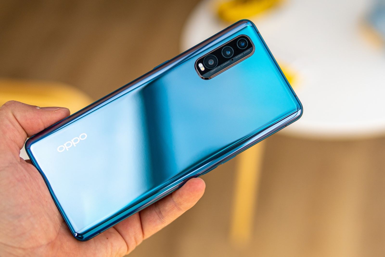 Thiết kế OPPO Find X2 liệu có xứng là smartphone cao cấp?