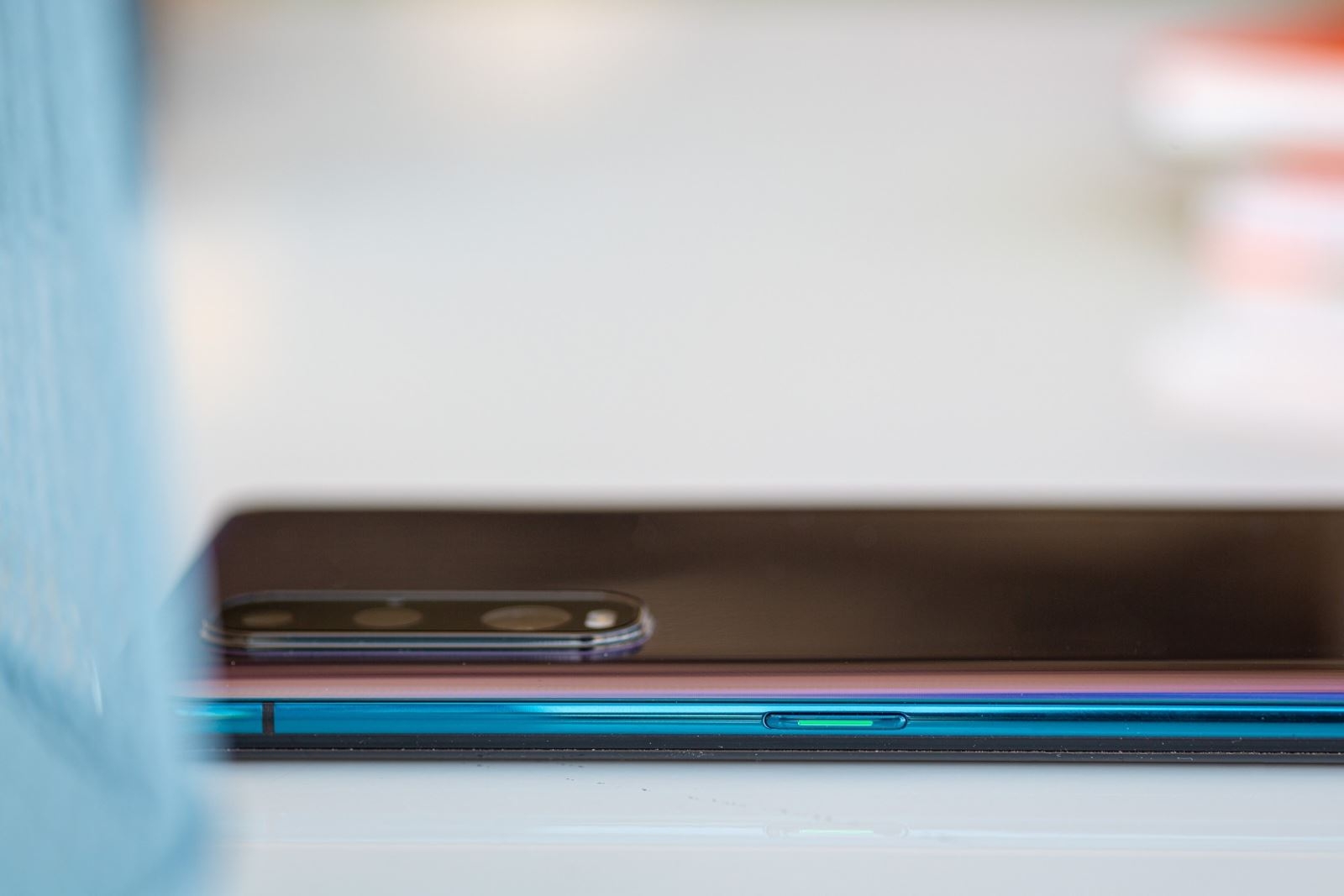 Thiết kế OPPO Find X2 liệu có xứng là smartphone cao cấp?