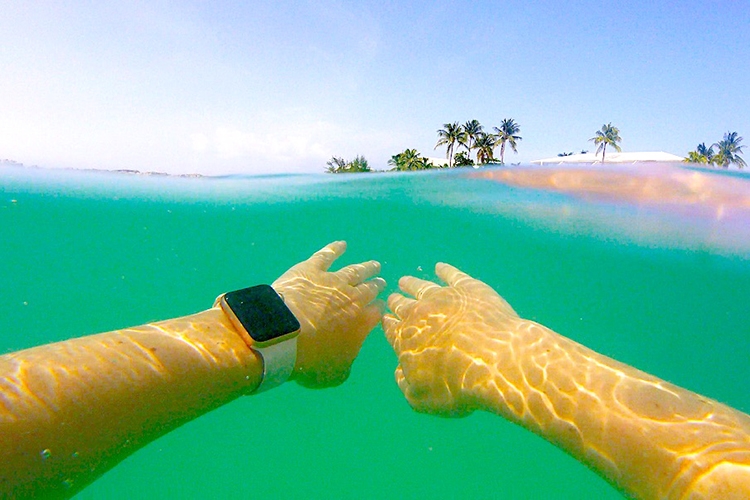 So với Apple Watch đời đầu, Apple Watch series 5 đã thay đổi mạnh mẽ ra sao? 6