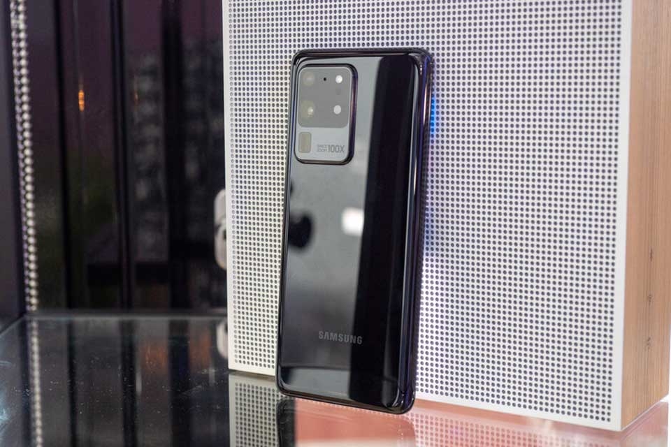 Samsung Galaxy S20 Ultra Samsung Galaxy S20 Ultra