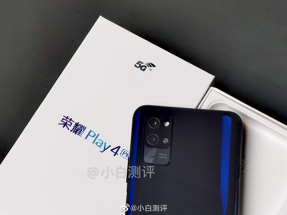 Poster quảng cáo Honor Play4 Pro (ảnh 3)
