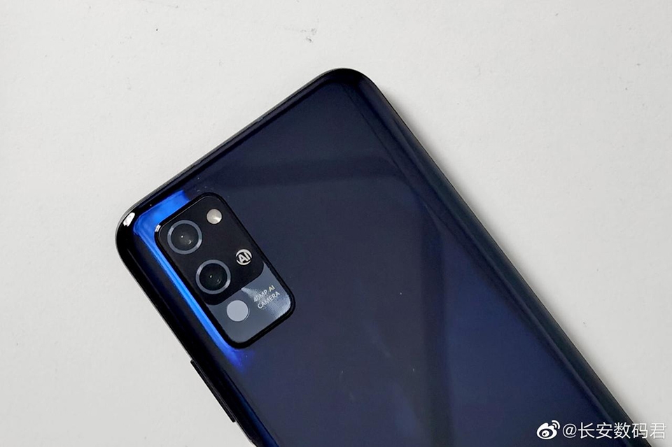 Honor Play4 Pro (ảnh 1) Honor Play4 Pro (ảnh 1)