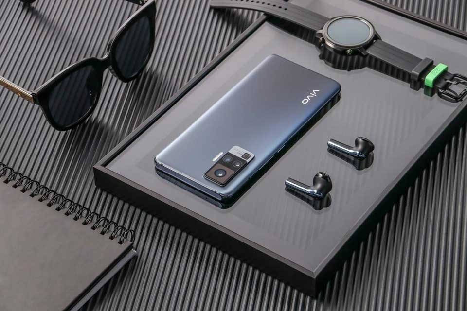 Vivo X50