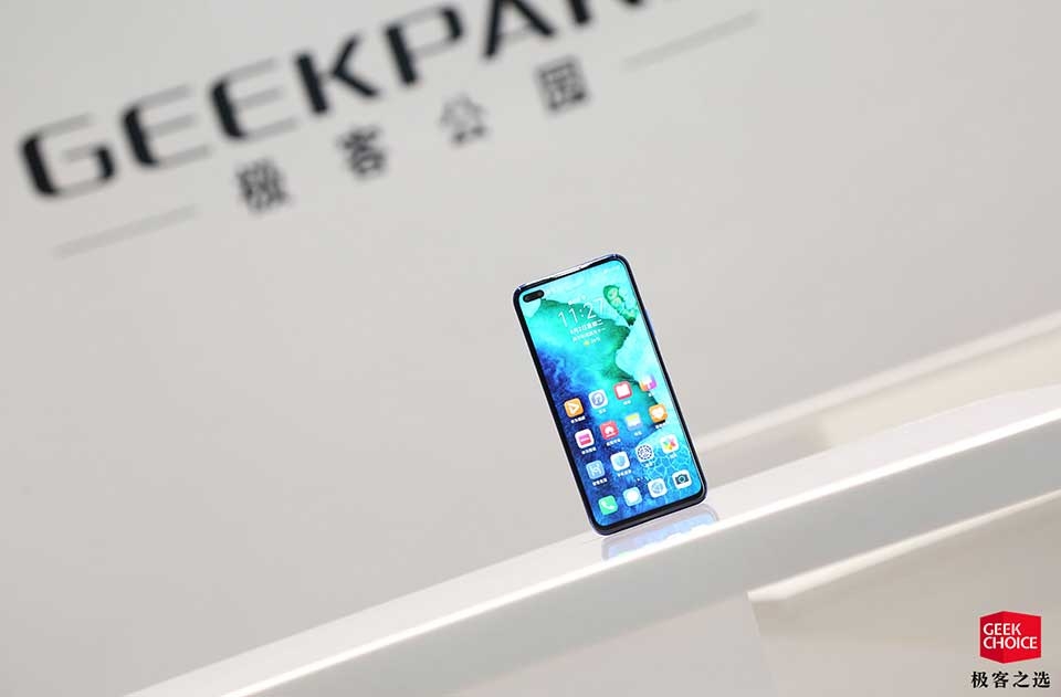Honor Play4 Pro