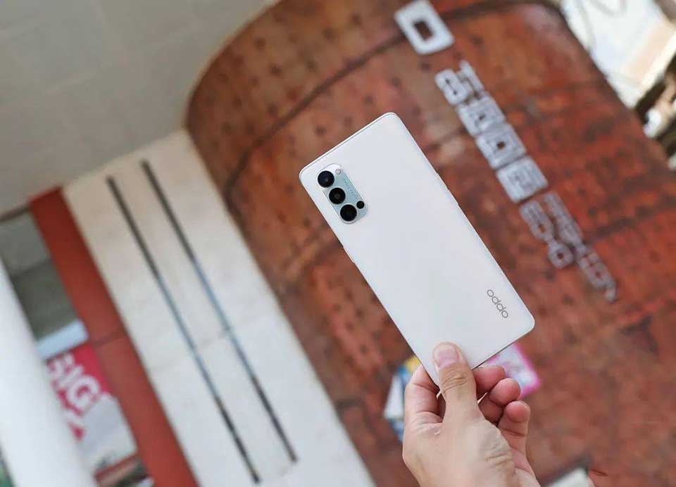 OPPO Reno4 Pro OPPO Reno4 Pro