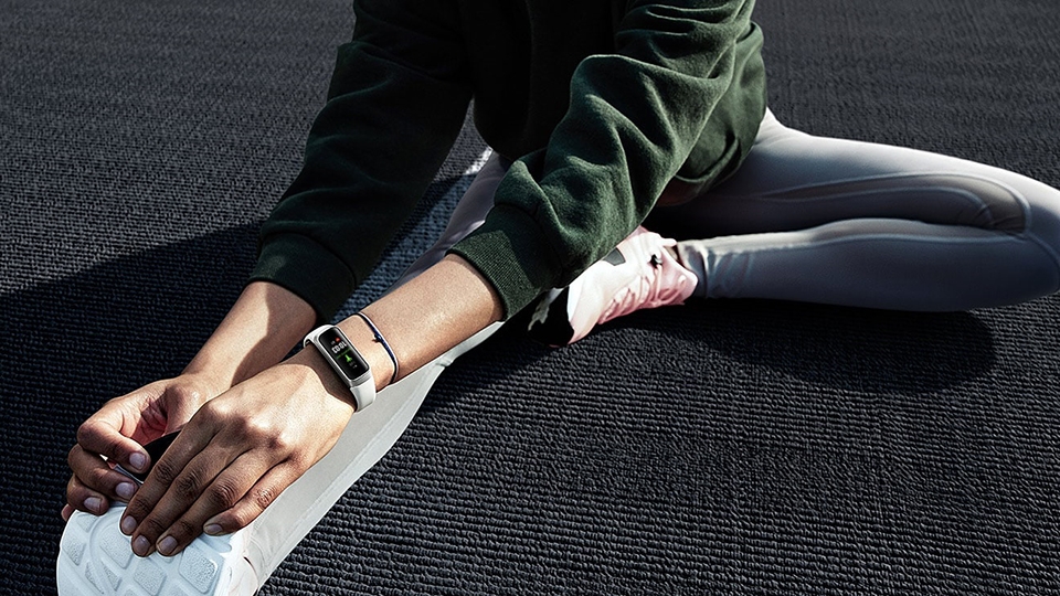4 lý do bạn không nên bỏ qua Samsung Gear Fit vào lúc này 2