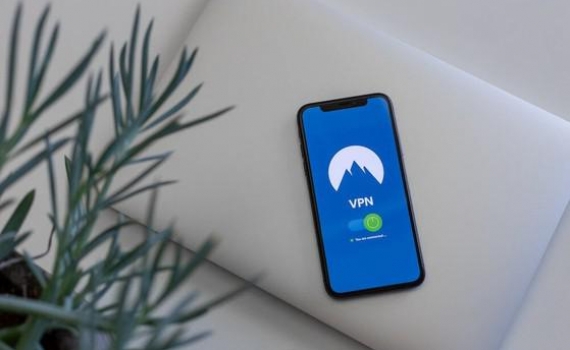 Các nhà nghiên cứu bảo mật cảnh báo các ứng dụng VPN lừa đảo trên iOS