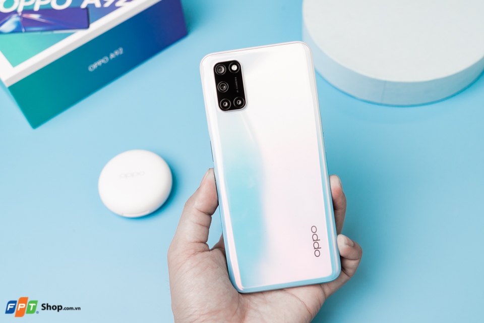 cảm biến vân tay cạnh bên