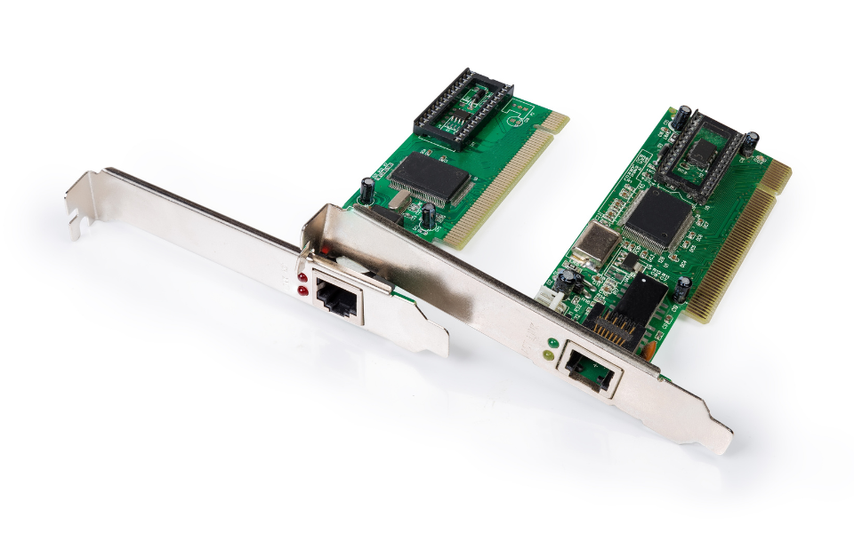 Card mạng phục vụ nhu cầu kết nối mạng