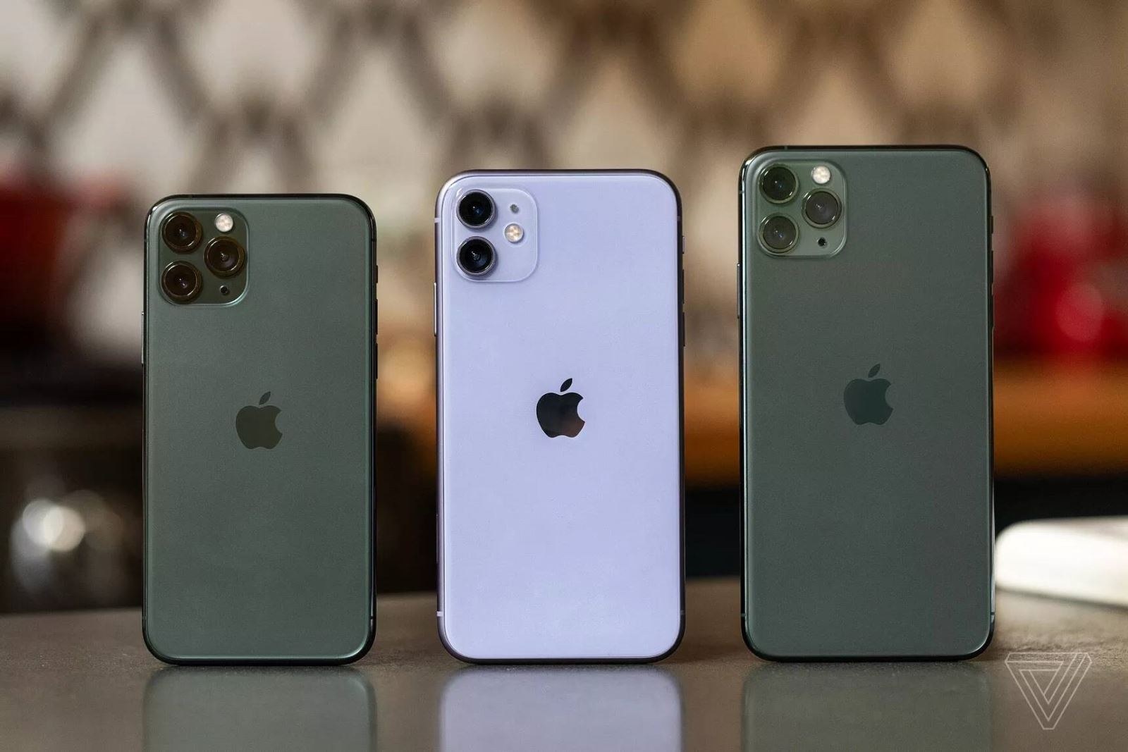 giá iPhone 12