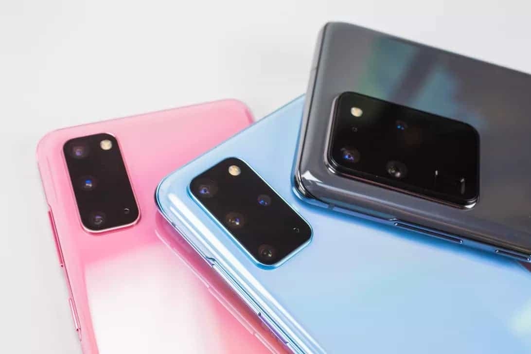 Giá bán trung bình của smartphone Samsung tăng lên một cách nhanh chóng