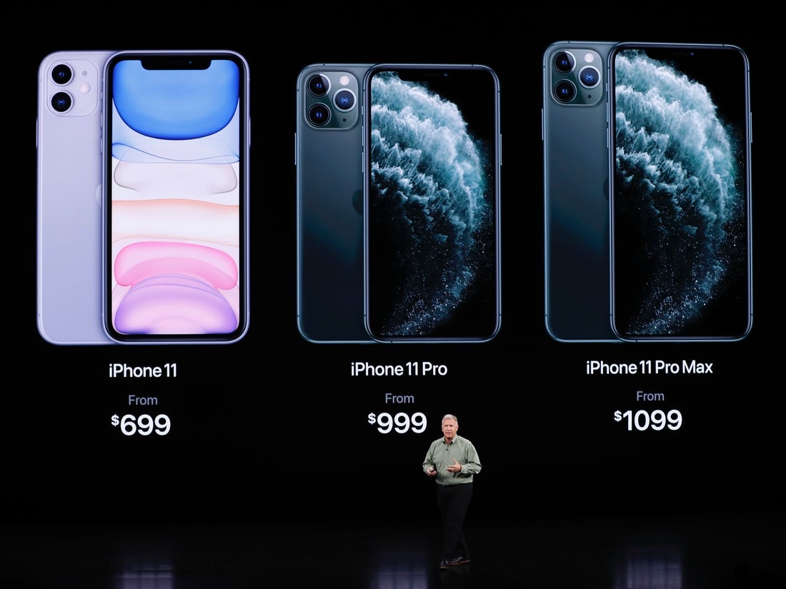 Tại sao Apple sẽ không bán kèm tai nghe và củ sạc cho iPhone mới?
