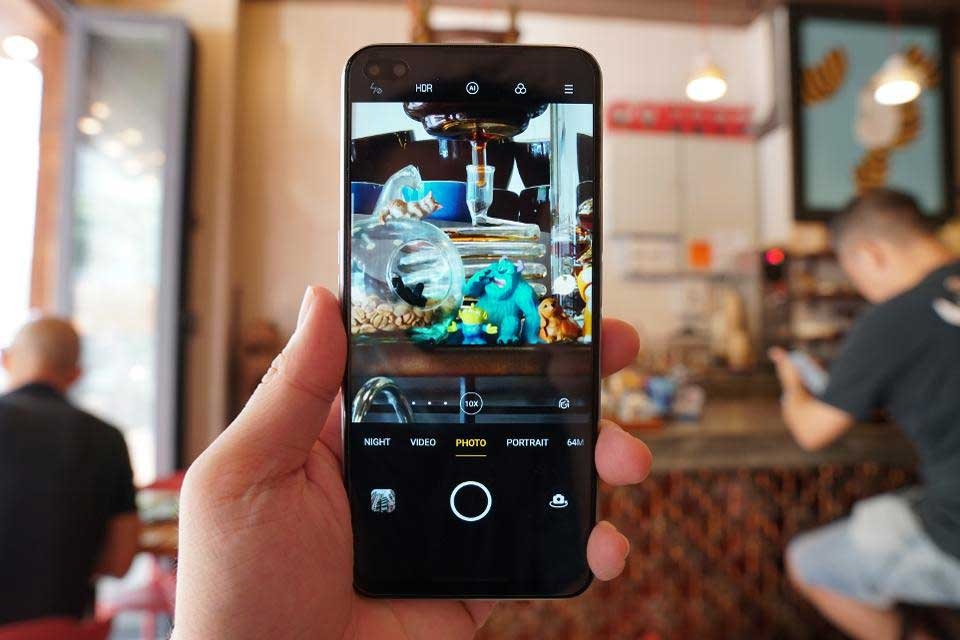 Realme X3 SuperZoom (ảnh 1) Realme X3 SuperZoom (ảnh 1)