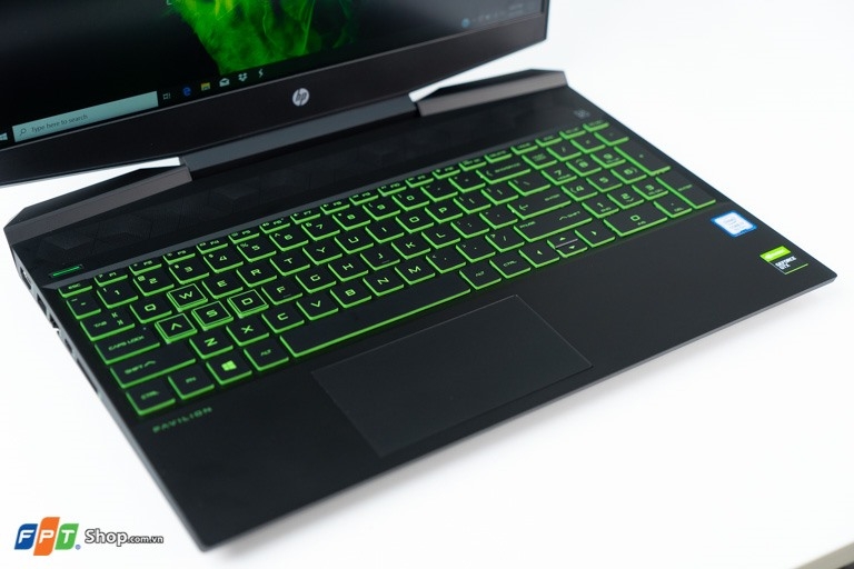 Trên tay HP Pavilion Gaming 15: hoàn thiện tốt, màn hình đẹp