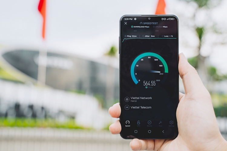 Trung Quốc bất ngờ khi Việt Nam tự sản xuất smartphone 5G