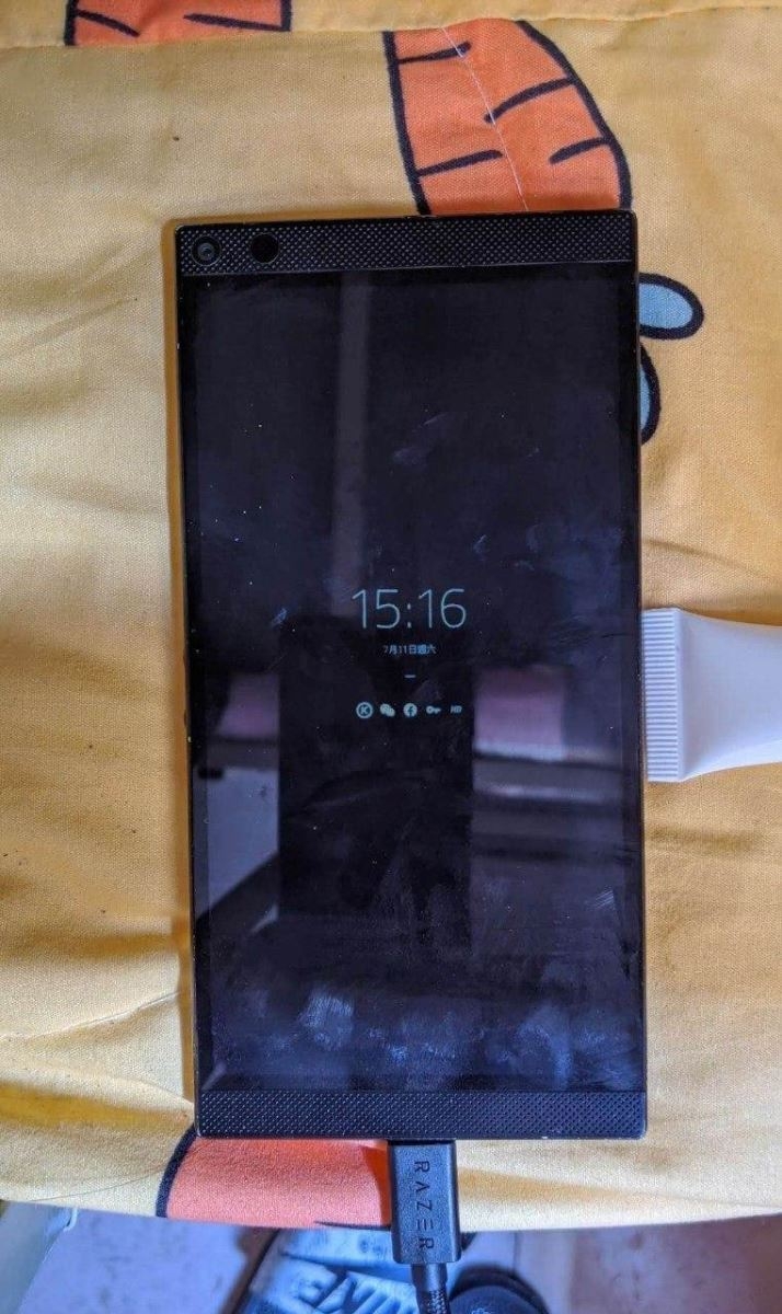 Rò rỉ hình ảnh Razer Phone 3