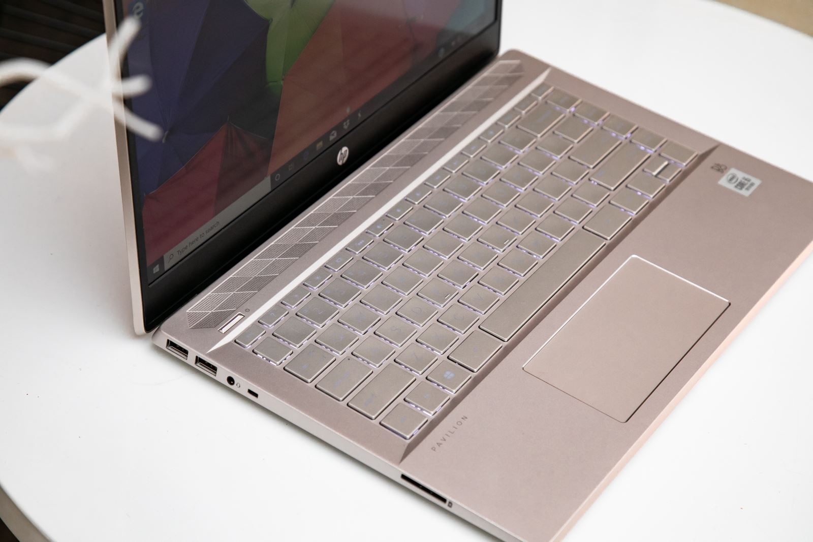 HP Pavilion 14