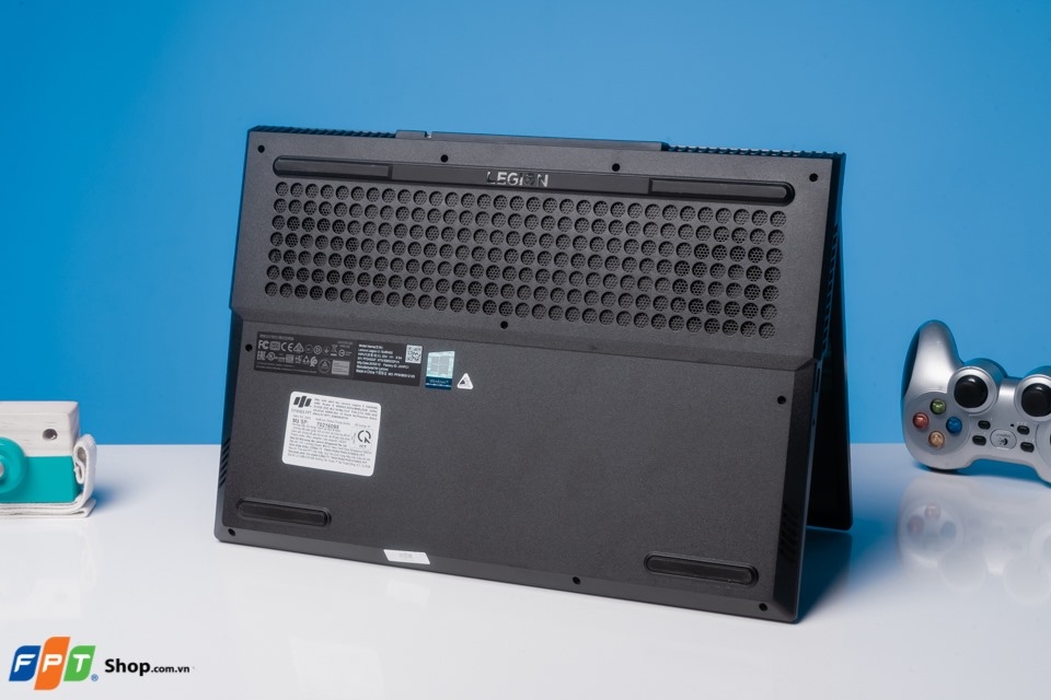 Trên tay Lenovo Legion 5: Laptop gaming đáng mua nhất tầm giá 20 triệu đồng?