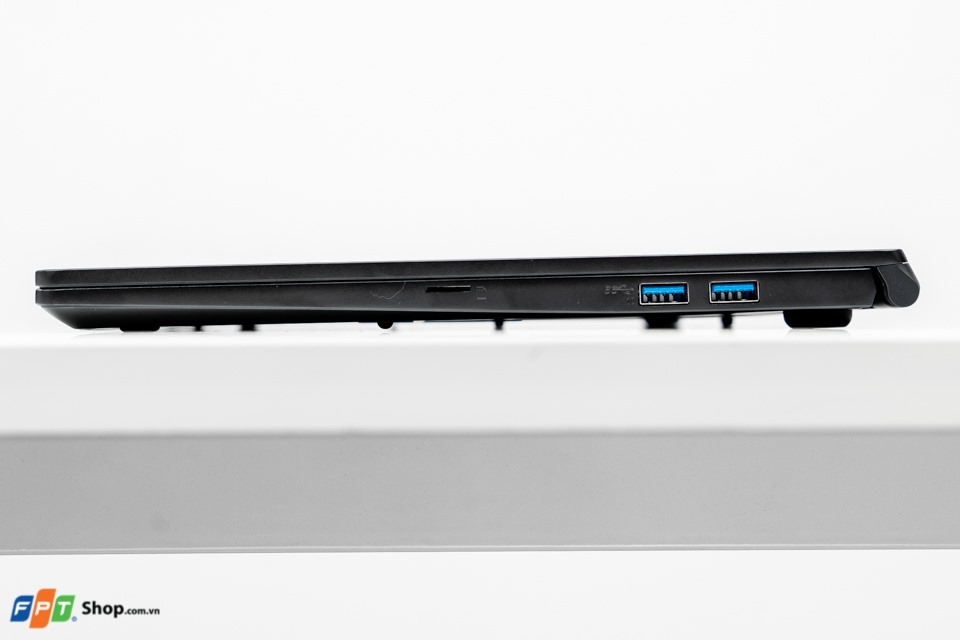 Trên tay MSI Modern 15 A10M: quá đẹp, quá mạnh, quá đẳng cấp