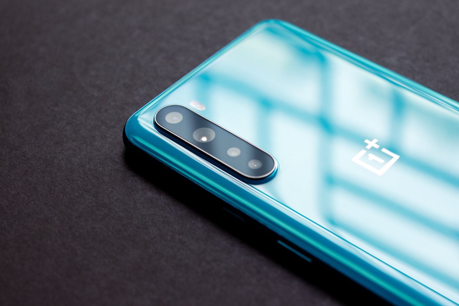 Trên tay đánh giá nhanh OnePlus Nord vừa ra mắt