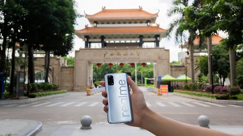 Realme V5