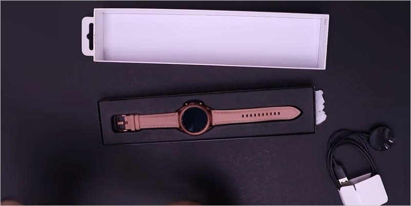 Samsung Galaxy Watch 3 màu đồng Mystic khoe dáng trọn vẹn qua video mở hộp rò rỉ 1