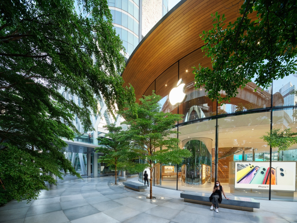 Apple chia sẻ bộ ảnh với phong cách kiến trúc độc đáo của cửa hàng Apple Central World Thái Lan