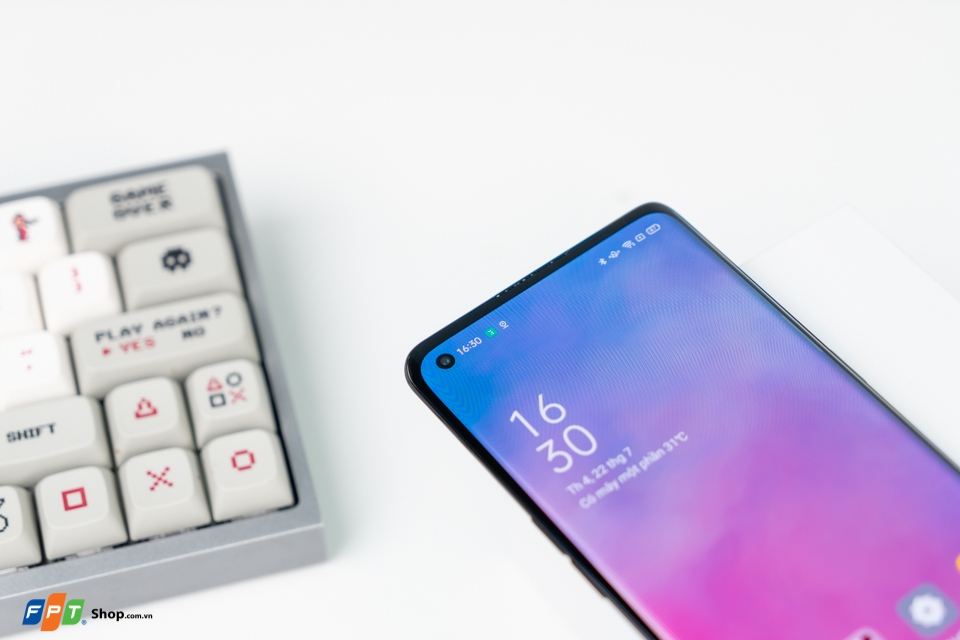 OPPO Reno4 Pro
