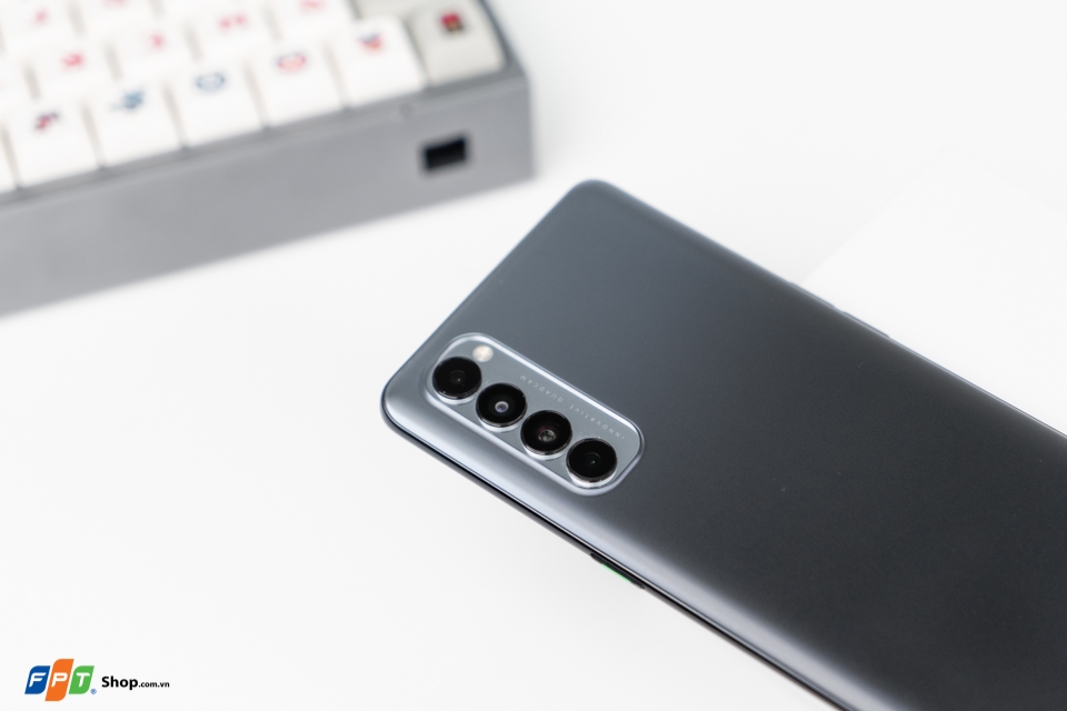 OPPO Reno4 Pro