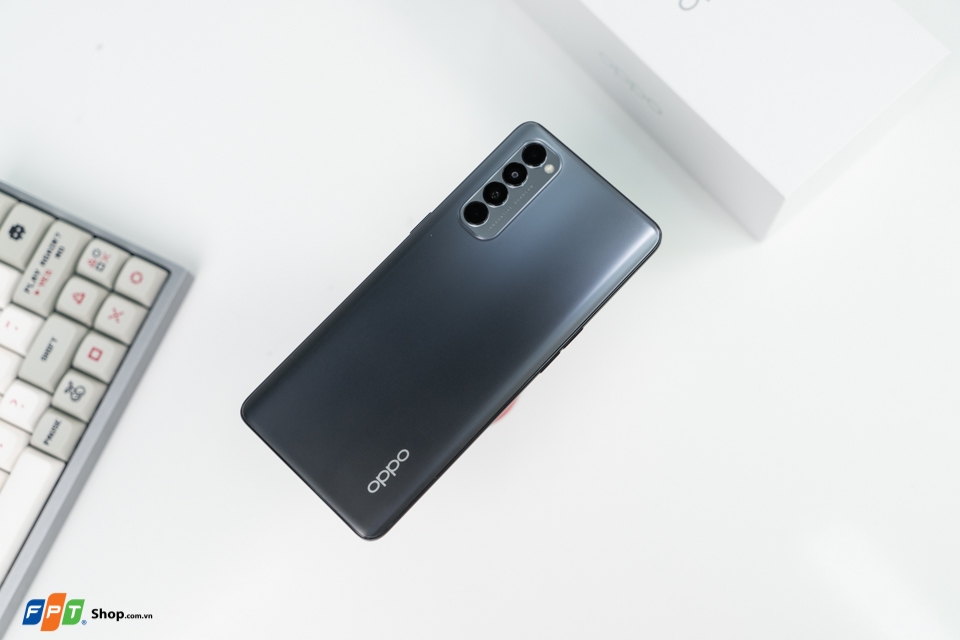 OPPO Reno4 Pro